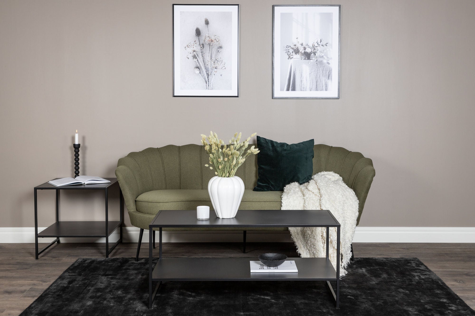 Calais Sofa 3-sits - Dusty Grön Tyg - Svart Legs