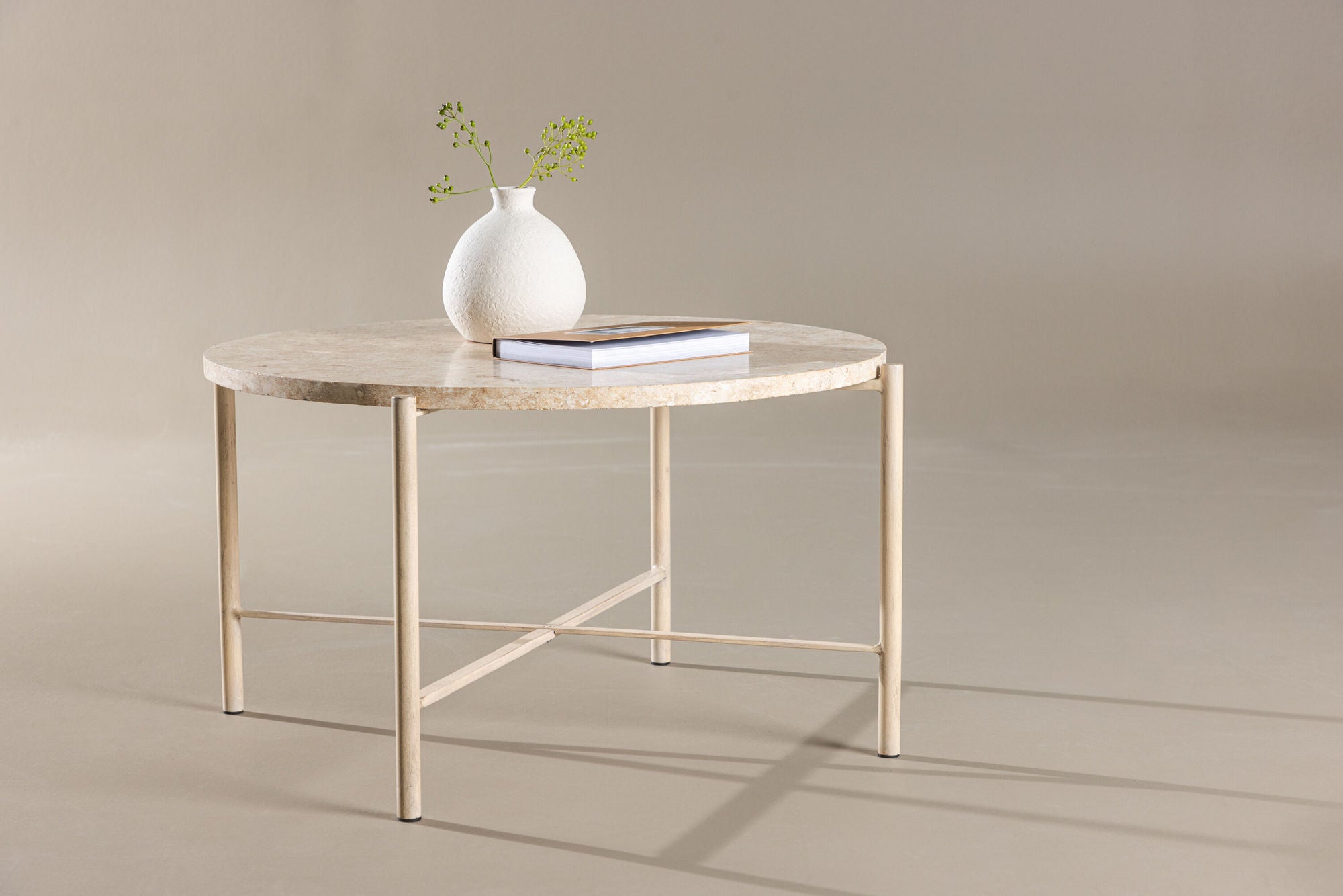 Sandhamn Soffbord ⌀70 - Mactan / Beige