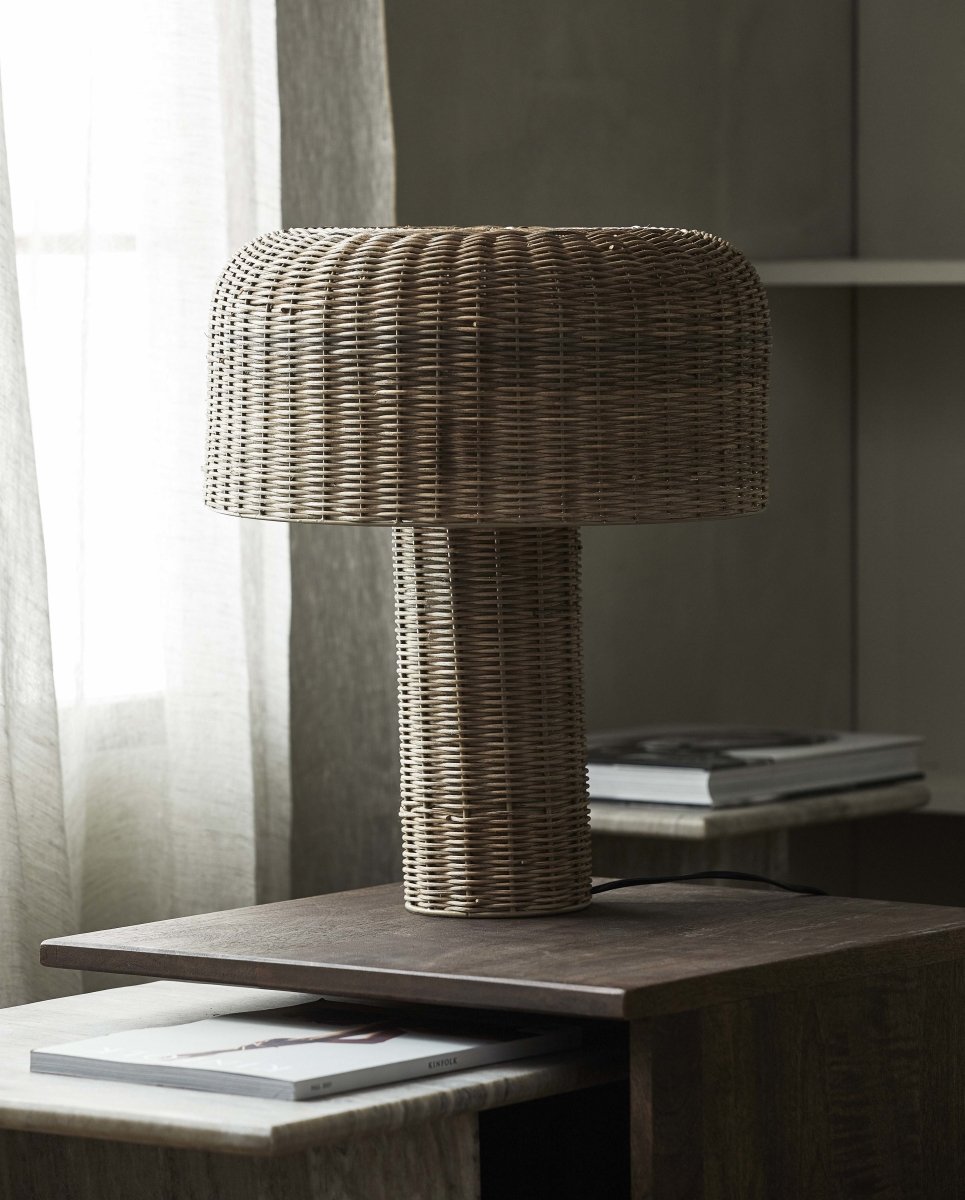 ATUM bordslampa
