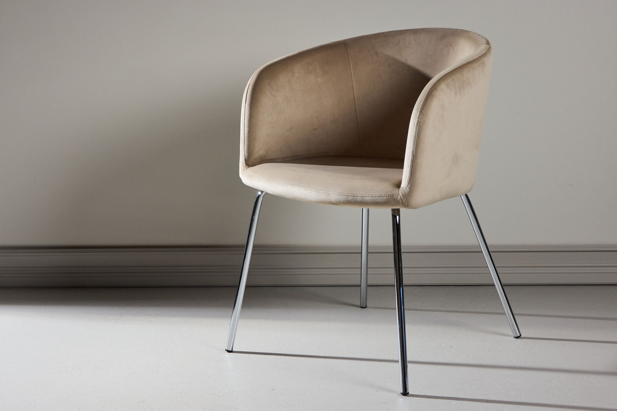 Berit Matstol - Silverkromben / Beige Sammet