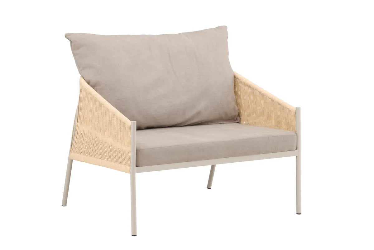 Louie Lounge Chair