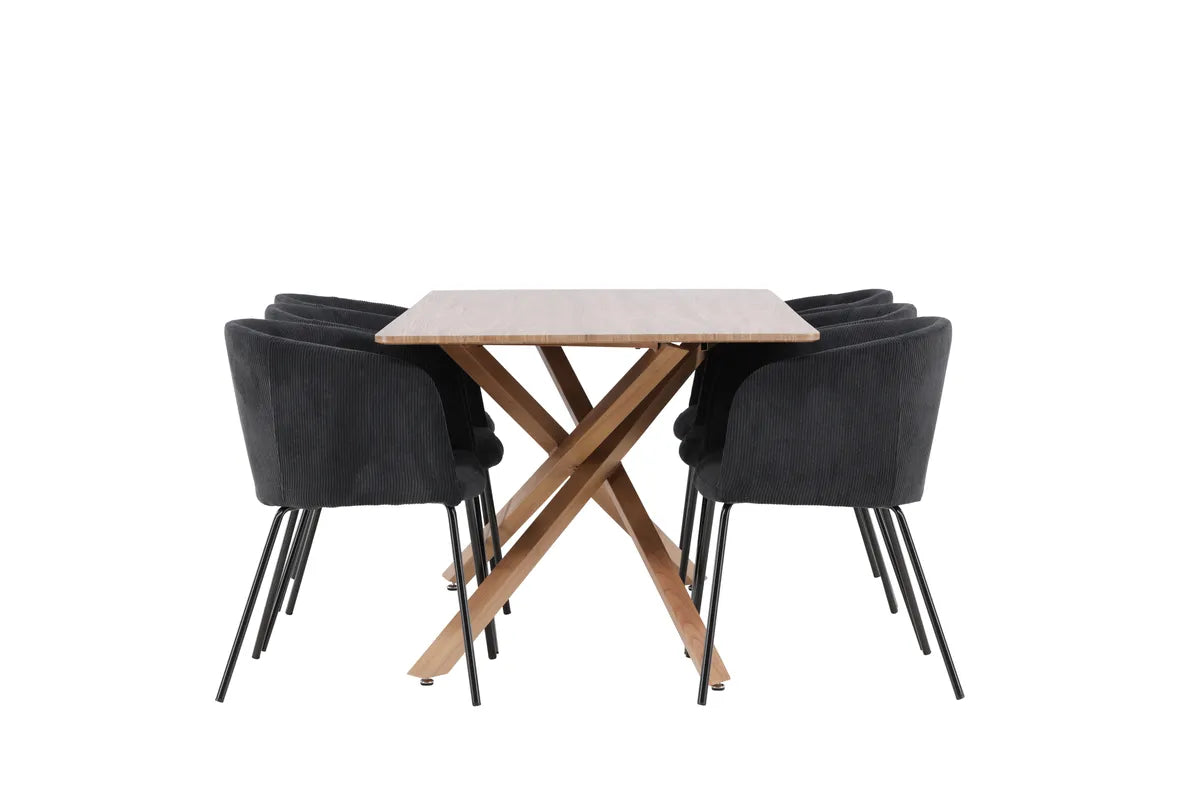 Piazza Matbord med Berit Matstol