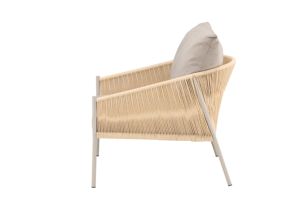 Louie Lounge Chair