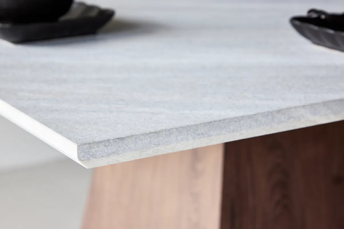 Cael Square Matbord