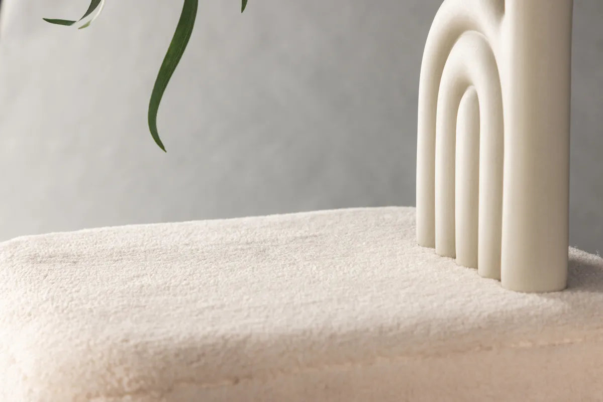 Newton Ottoman/Puff