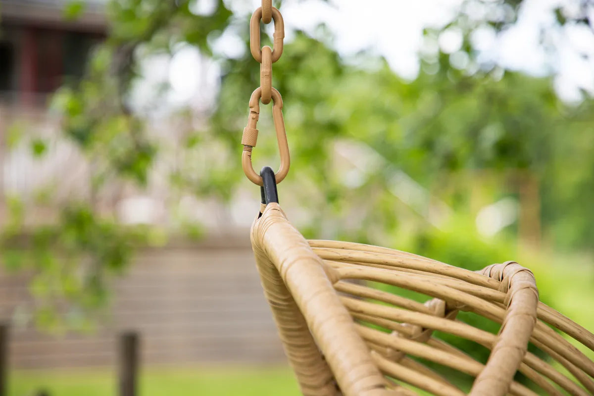 Pulau Hangingchair
