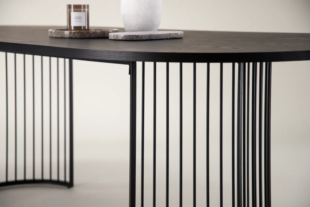 Hamneskär Dining Table